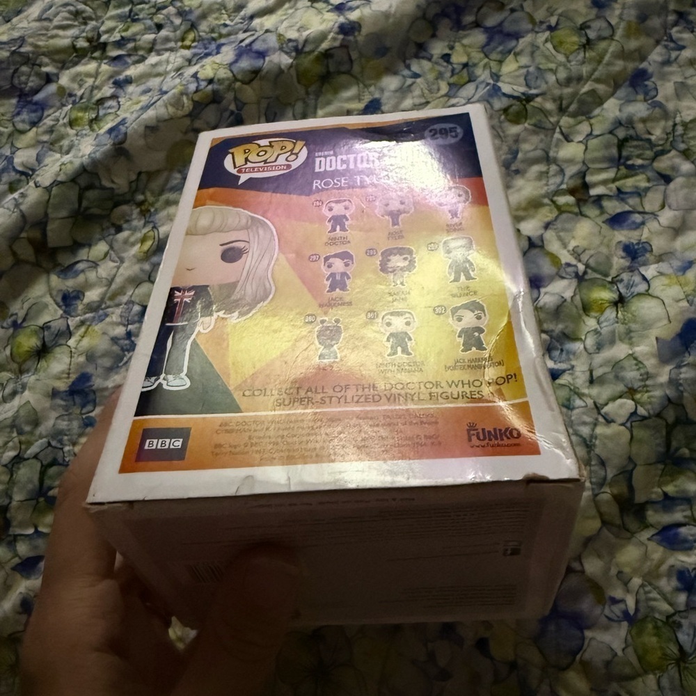 Funko Pop! Doctor Who - Rose Tyler Funko Pop Figure - Picture 13 of 16